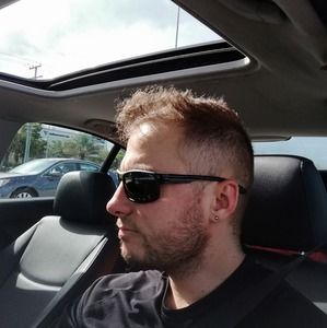 Meet your Posher, Juan esteban